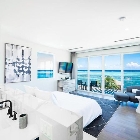 Black Urchin Boutique Resort Bodden Town Luaran gambar
