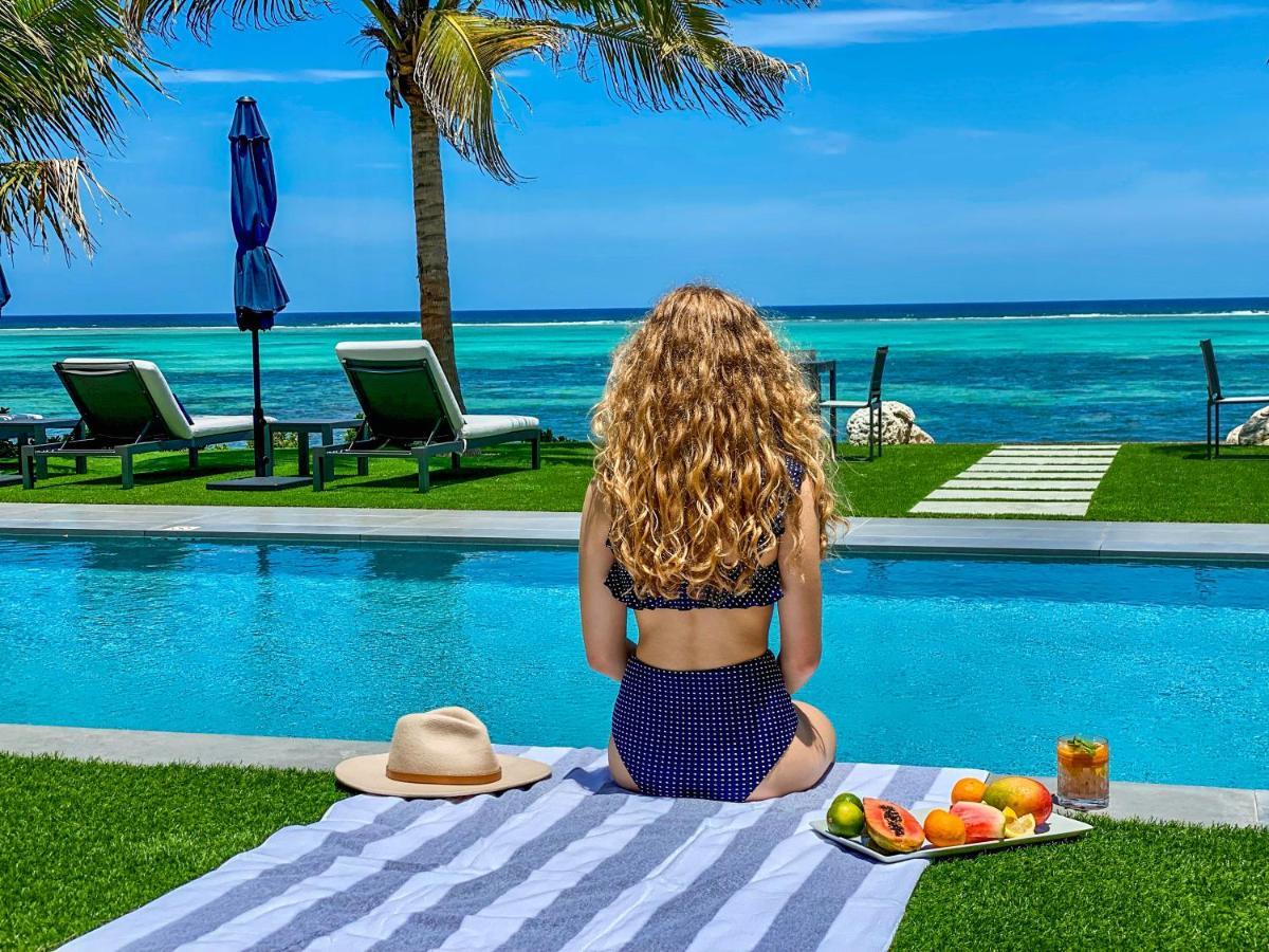 Black Urchin Boutique Resort Bodden Town Luaran gambar