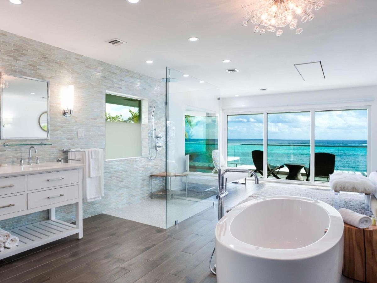 Black Urchin Boutique Resort Bodden Town Luaran gambar