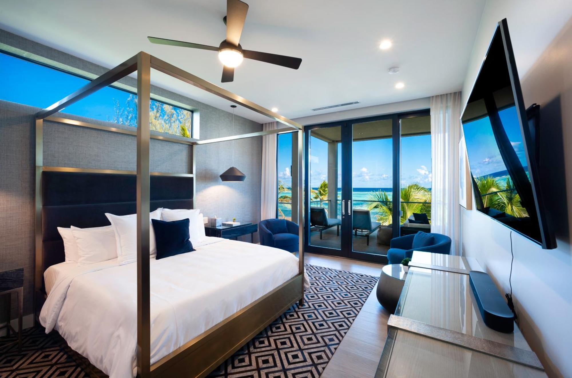 Black Urchin Boutique Resort Bodden Town Bilik gambar