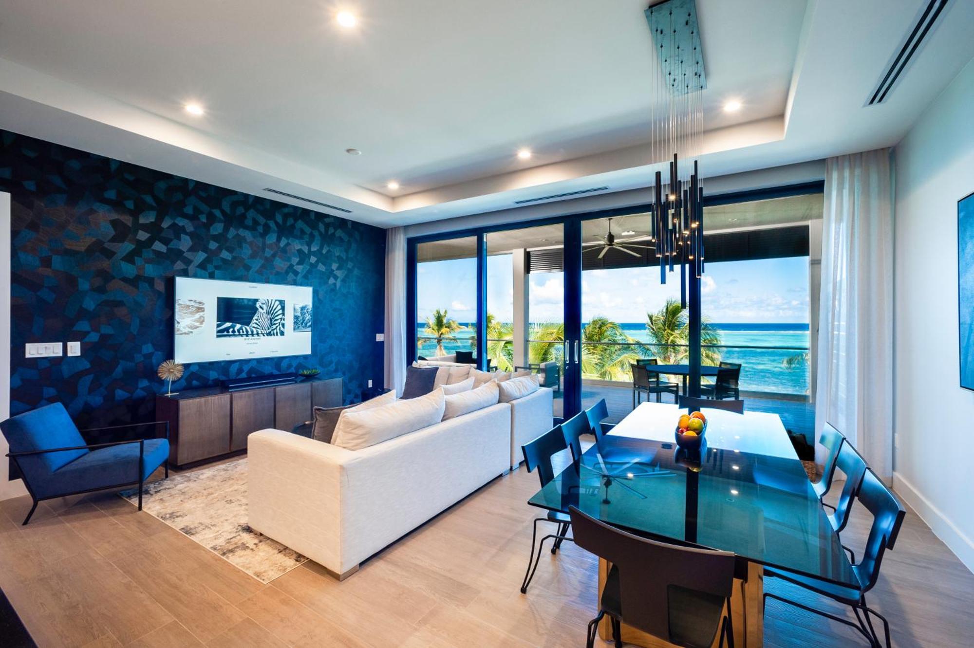 Black Urchin Boutique Resort Bodden Town Bilik gambar